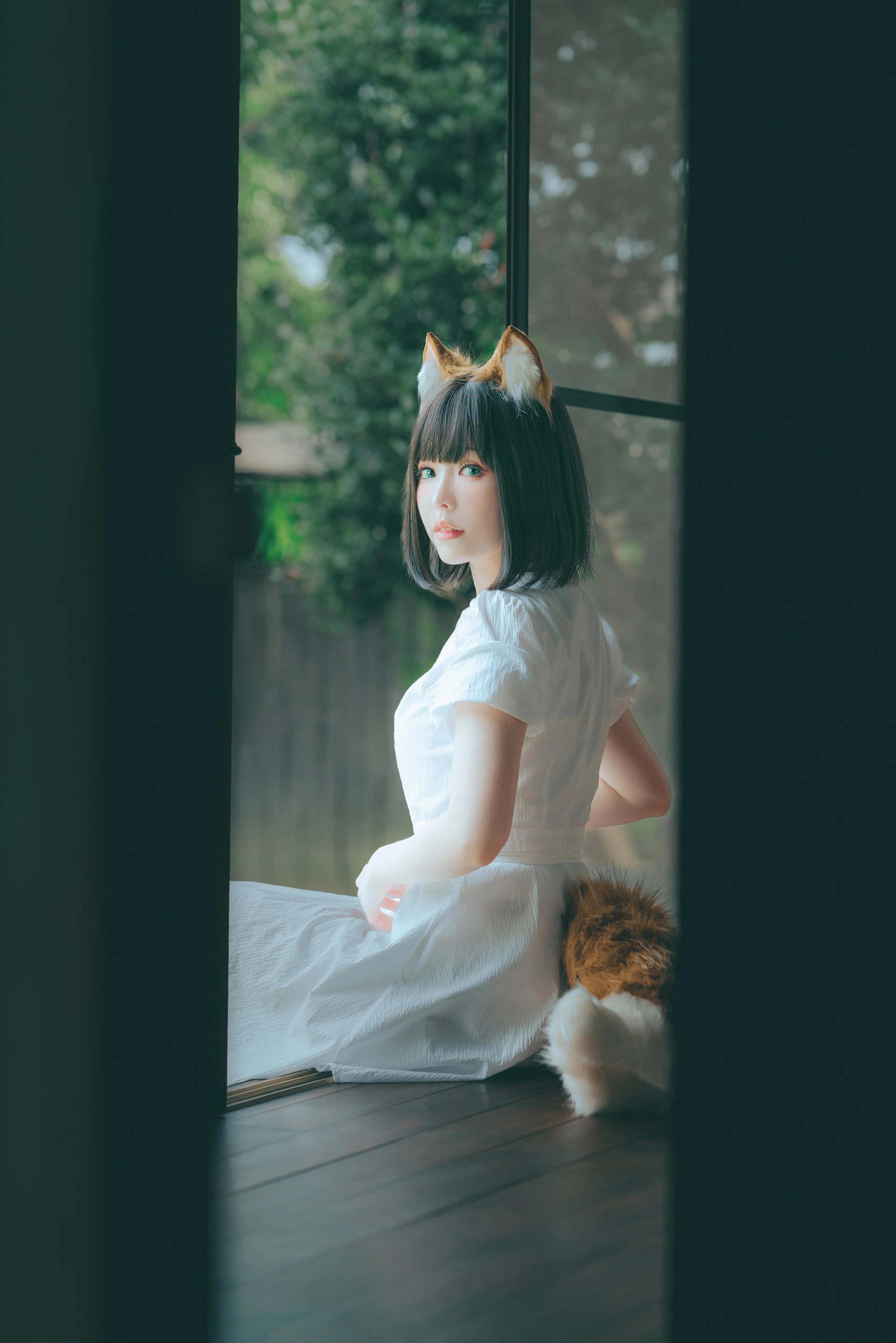 ElyEE子 - NO.116【寫真7月訂閱】B- Dongitsune ~White dress白洋裝狐少女 1